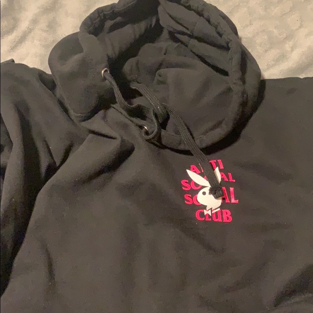 ANTI SOCIAL SOCIAL CLUB/PLAYBOY-SWEATSHIRT (BLACK)